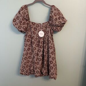 Storia Tan Floral Puff Sleeve Blouse